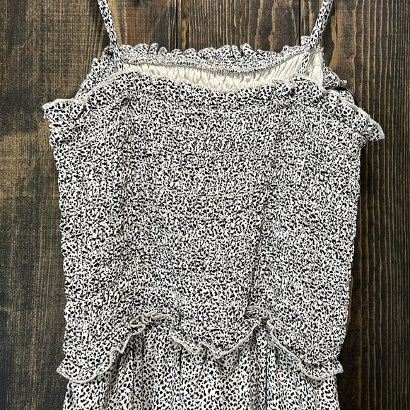 Jessica Simpson Tiered Ruffle Dress M Black White Animal Print Boho Neutral Mini - Picture 6 of 9